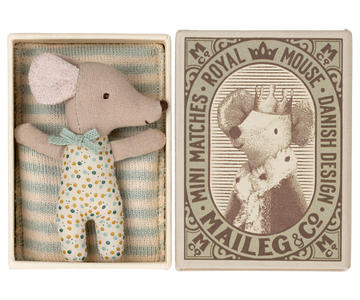 Sleepy/wakey baby mouse in matchbox - Blue
