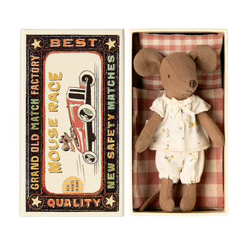 Big sister mouse in matchbox - Pyjamas