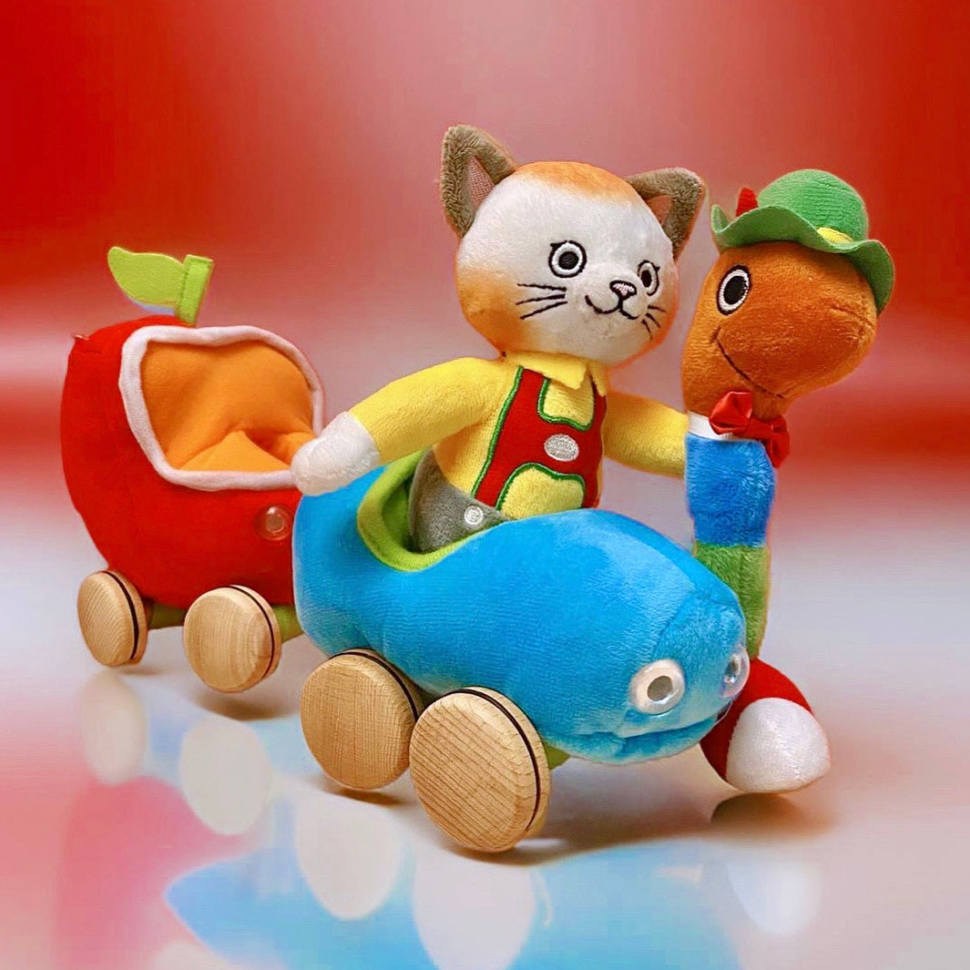 Huckle Cat Soft Toy w/Blue Car