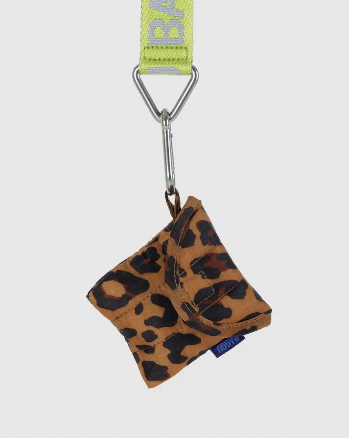 Puffy Earbuds Case Leopard