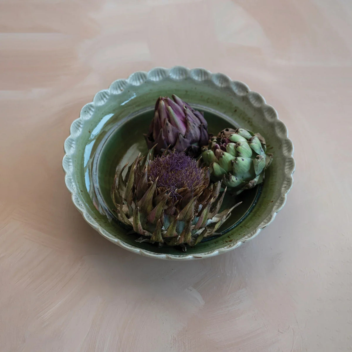 Stoneware Scalloped Bowl